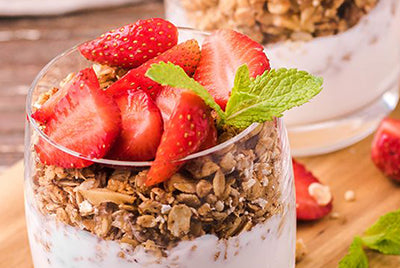 Strawberries & Cream Yoghurt Parfait